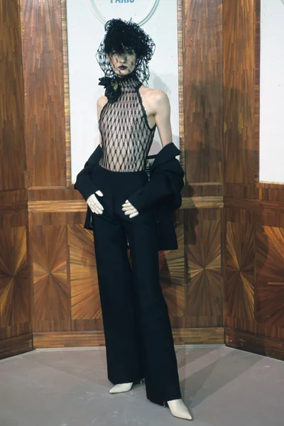 Look 5